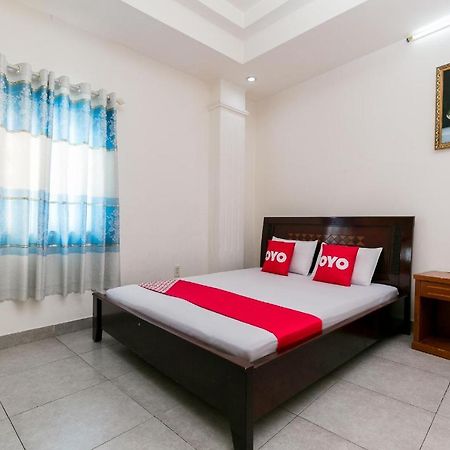 Oyo 1117 Ngoc Lan Motel هوي المظهر الخارجي الصورة